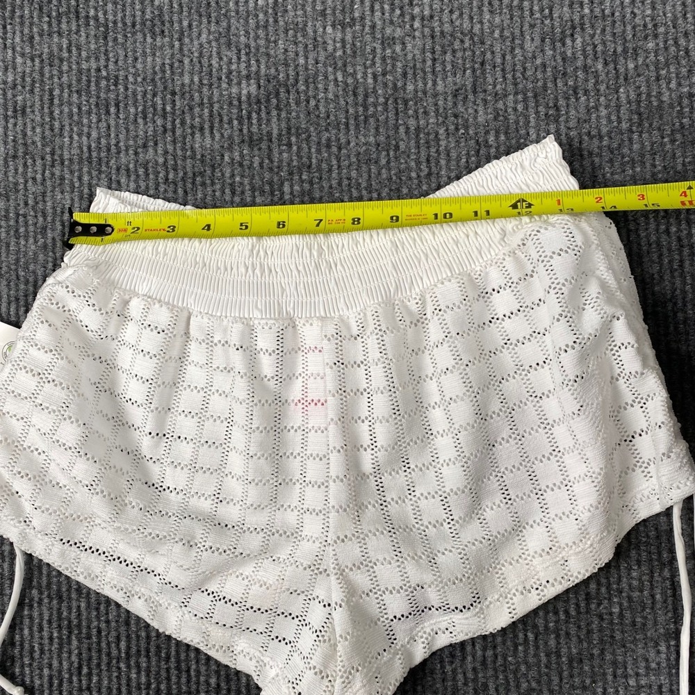 No Boundaries Womens White Pointelle Smocked Swim Boardshorts Large 11-13 NWT - Picture 6 of 7